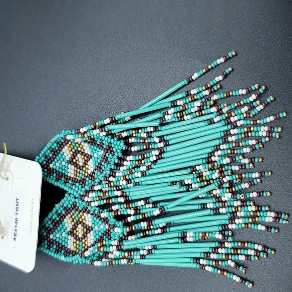 NWT Handmade Southwestern  Aztec Seedbead Tassel Dangle Earrings Plated 2 Choice - Picture 7 of 8